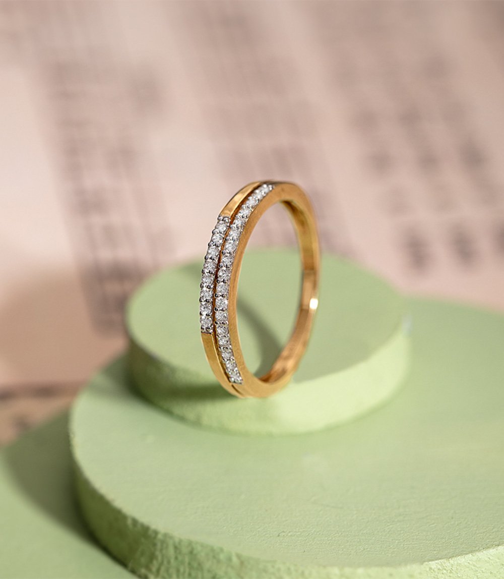 Sally Round Diamond Engagement Gold Ring - Image 3